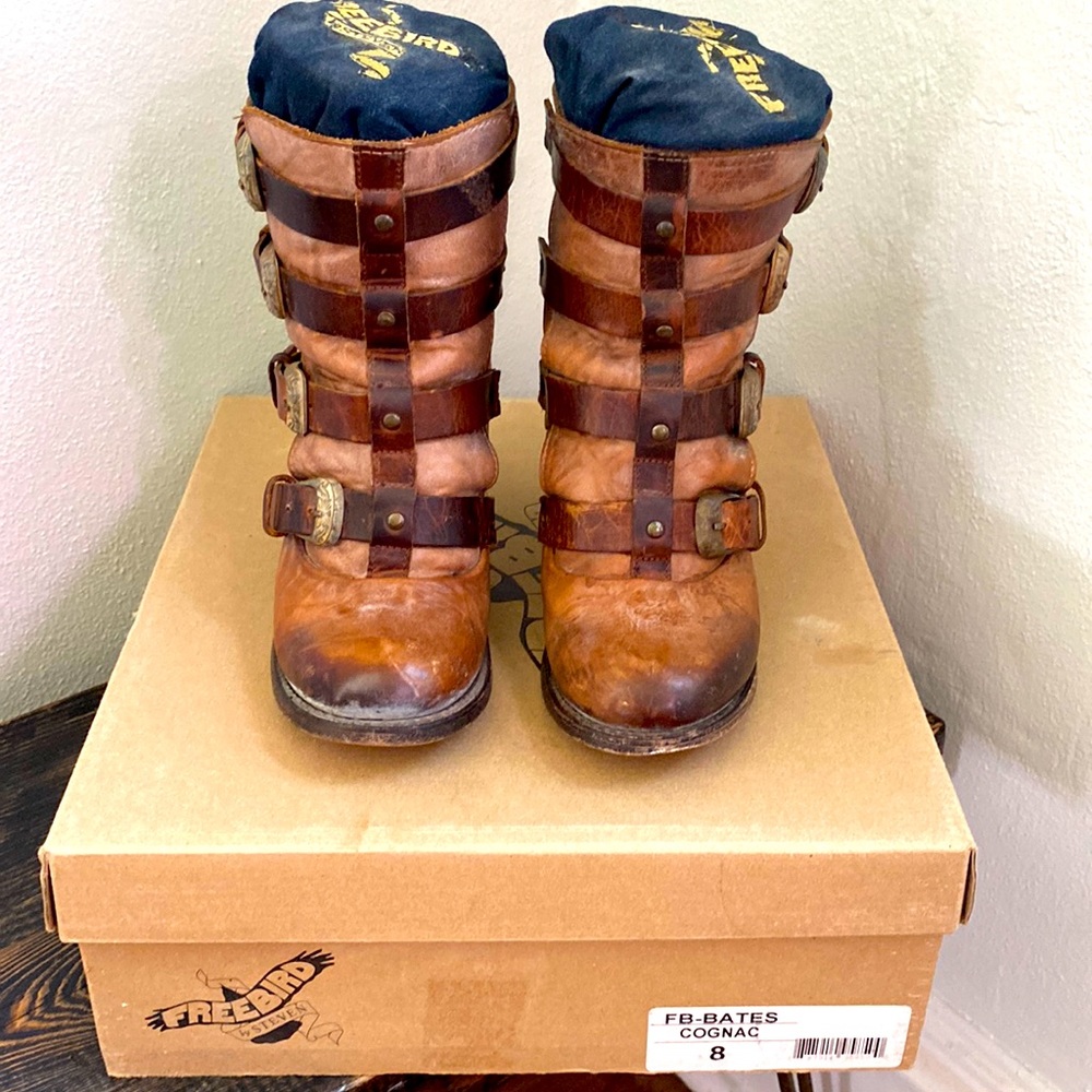 VERY RARE! Freebird Bates Boots in Cognac!